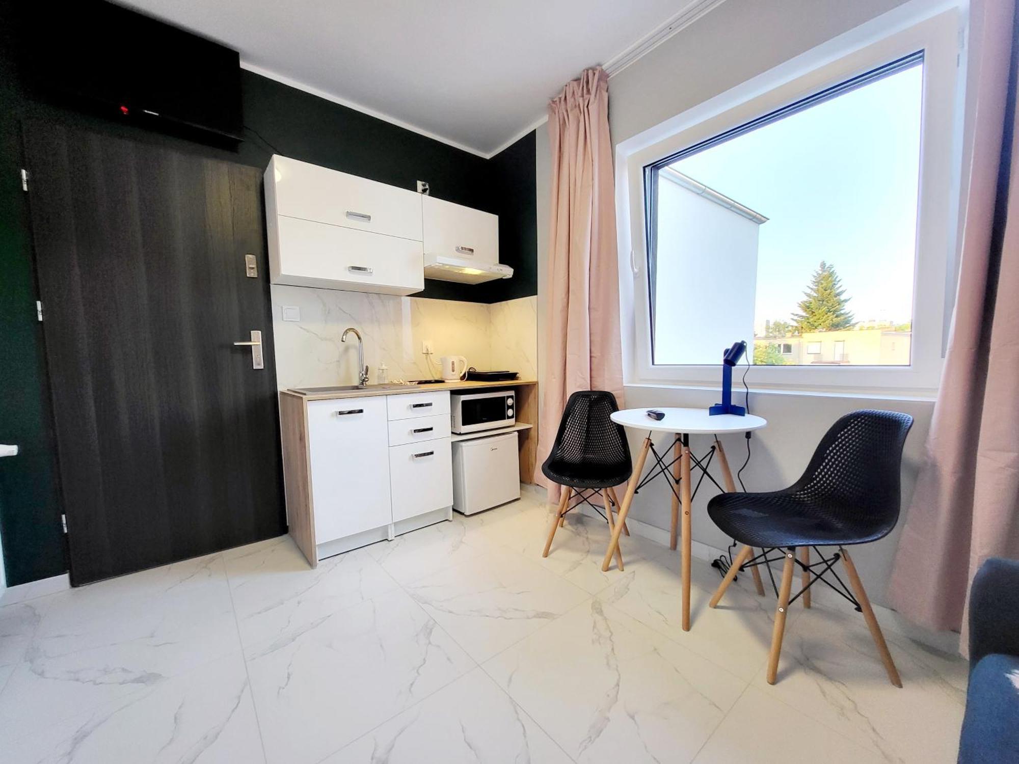 Mini Apartamenty พอซนาน ภายนอก รูปภาพ