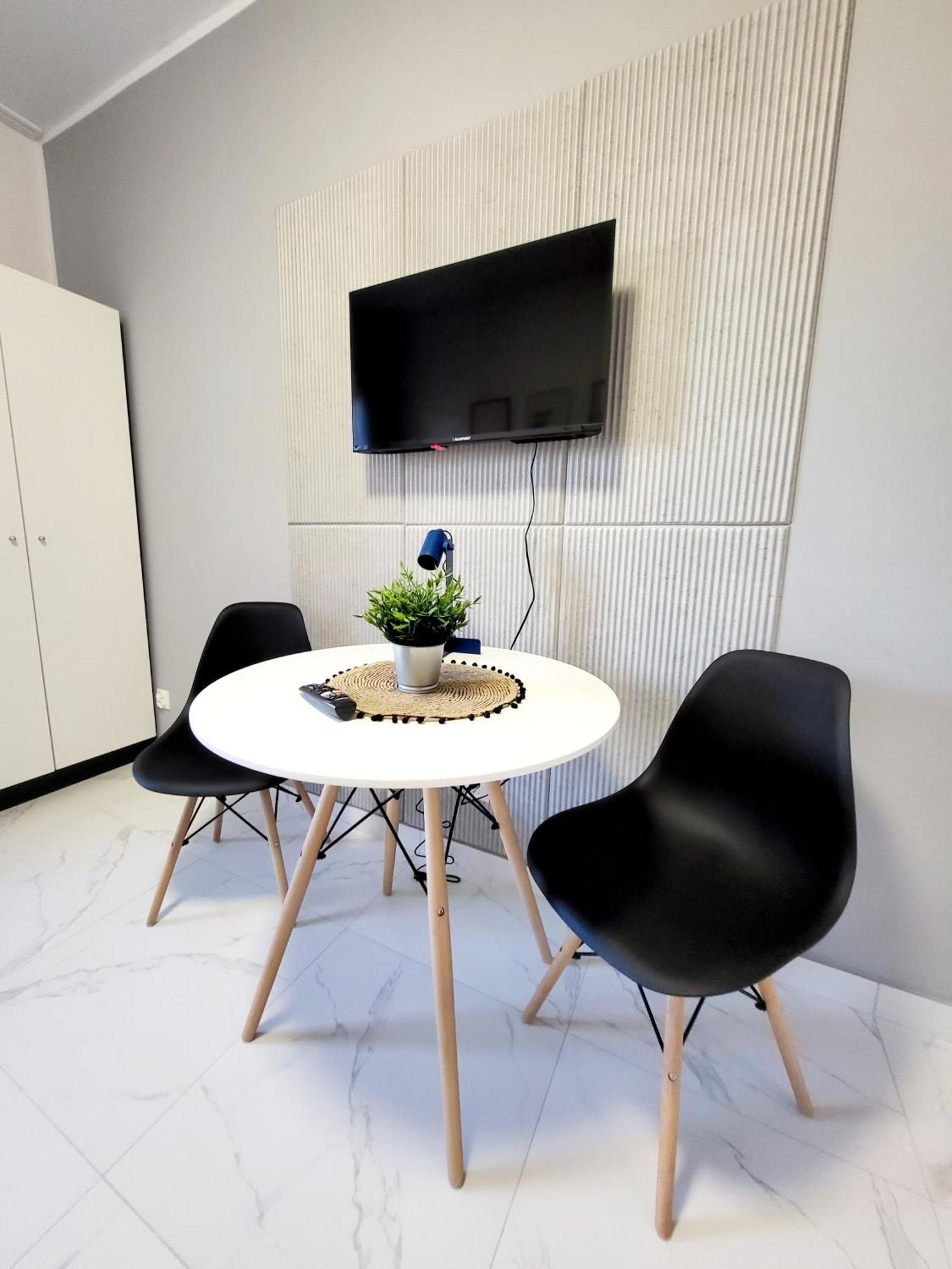 Mini Apartamenty พอซนาน ภายนอก รูปภาพ