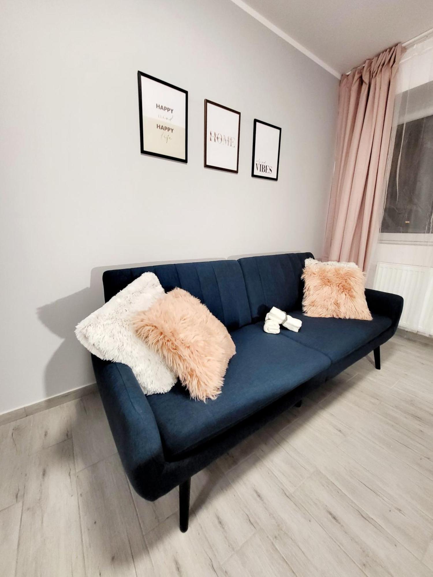 Mini Apartamenty พอซนาน ภายนอก รูปภาพ