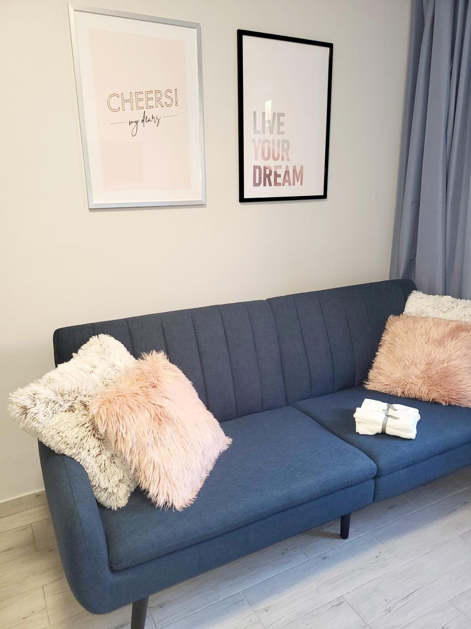 Mini Apartamenty พอซนาน ภายนอก รูปภาพ