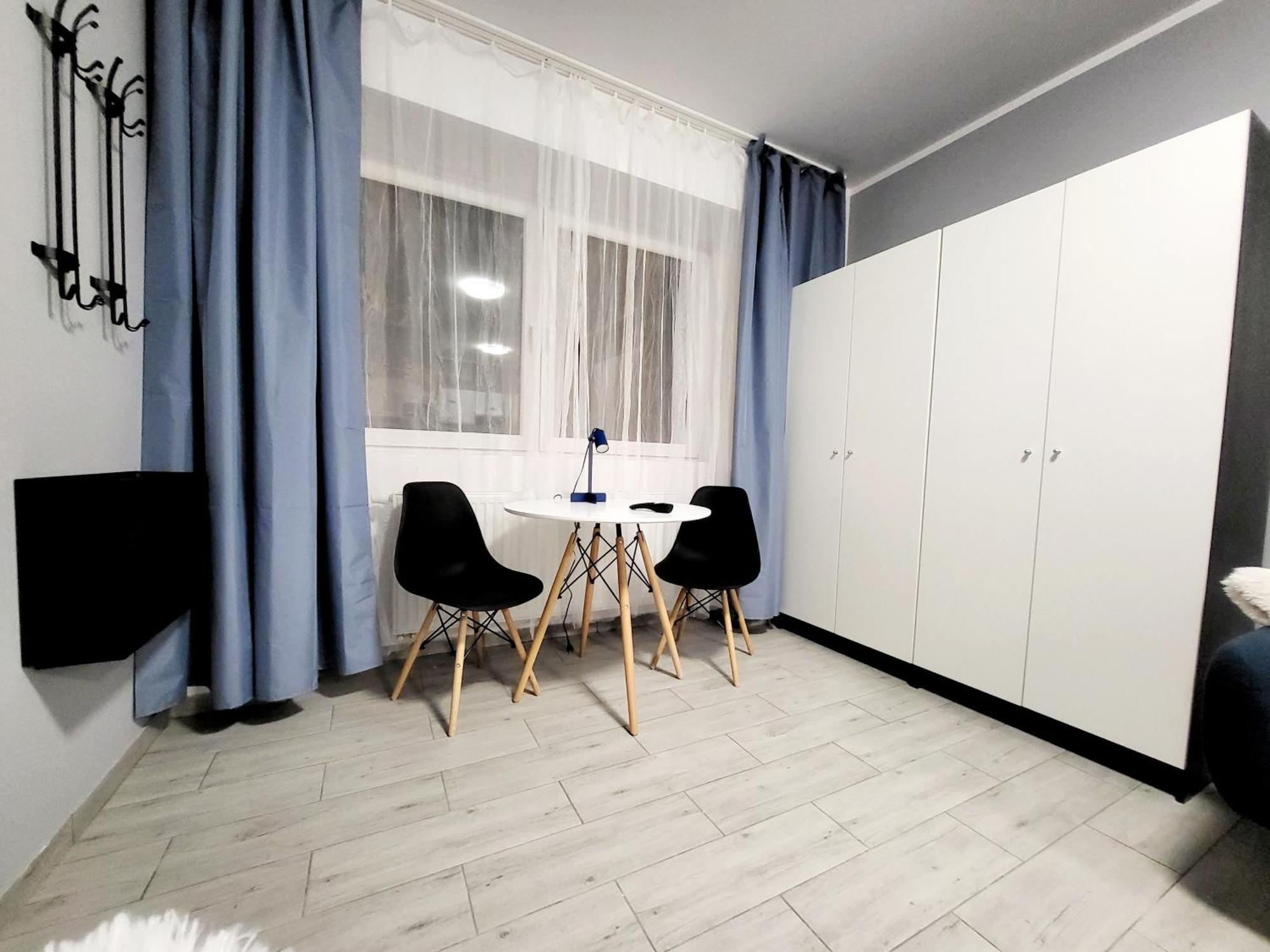 Mini Apartamenty พอซนาน ภายนอก รูปภาพ